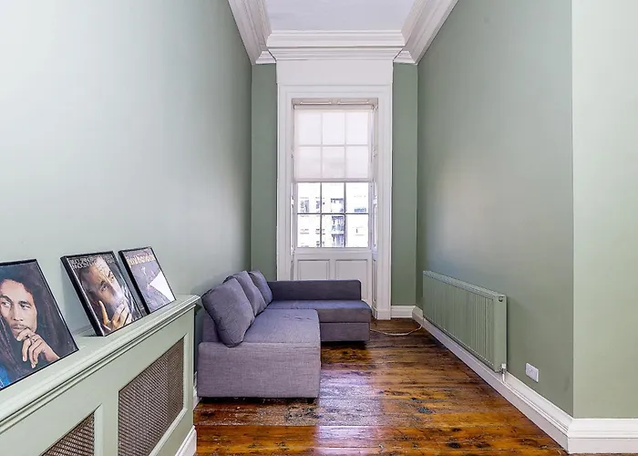 Appartement Munster , 7 Henrietta Street, Centre *