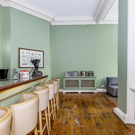 Munster , 7 Henrietta Street, Centre Apartamento *